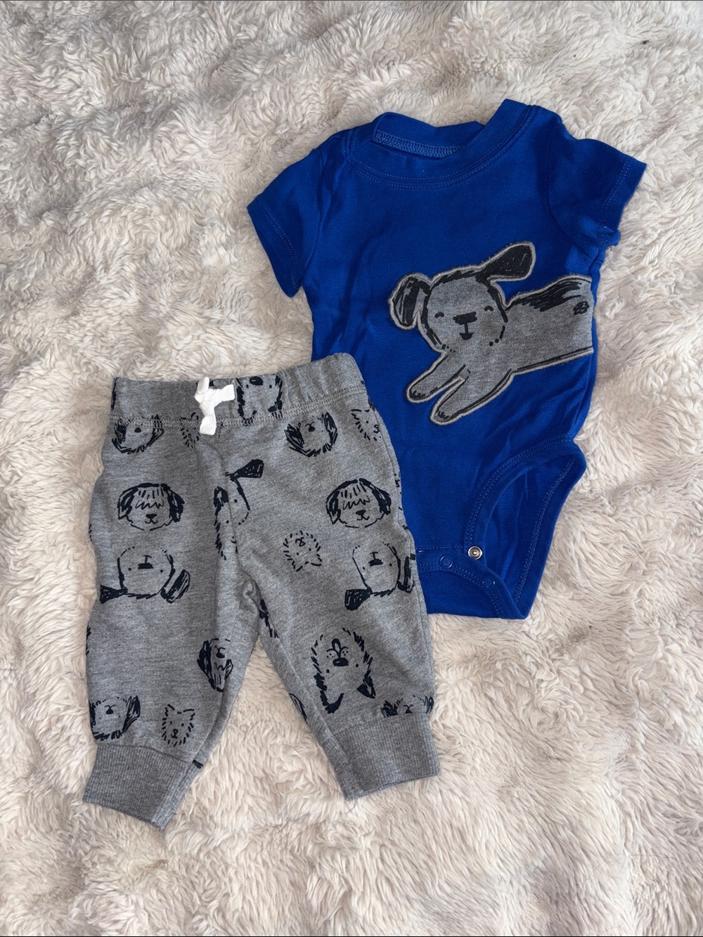 Blue Puppy Graphic Onesie & Gray Joggers Set